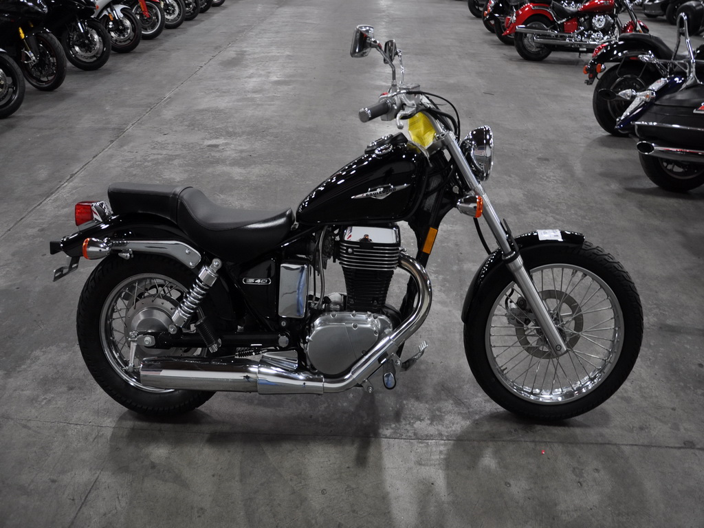 Купить мотоцикл Suzuki S40 Boulevard 2009 фото 4